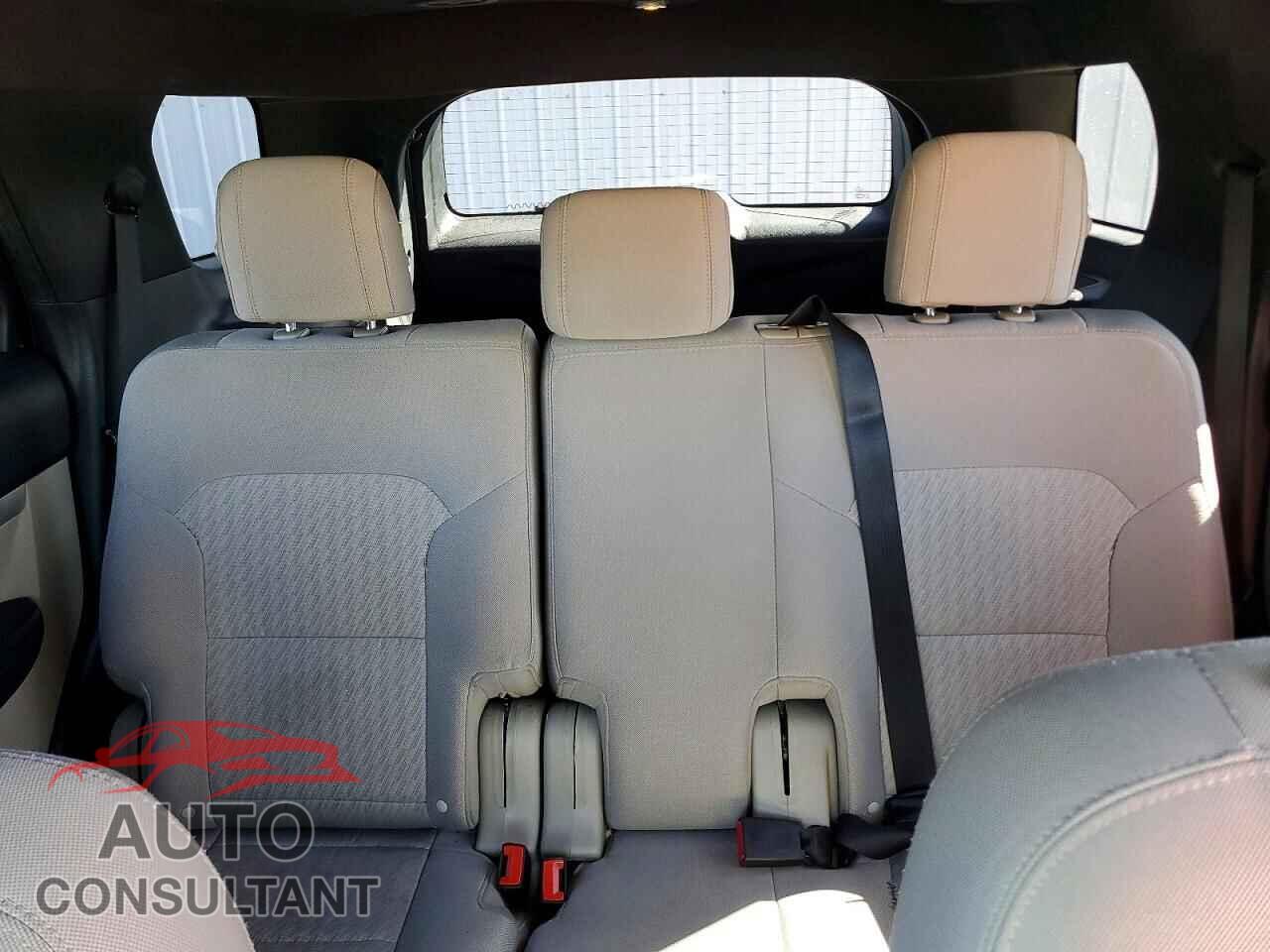 FORD EXPLORER 2018 - 1FM5K8B86JGB60020