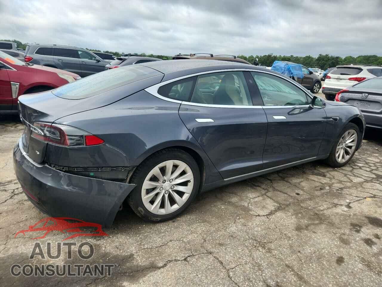 TESLA MODEL S 2017 - 5YJSA1E18HF193461