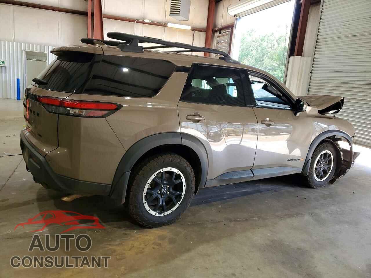 NISSAN PATHFINDER 2023 - 5N1DR3BD6PC237525