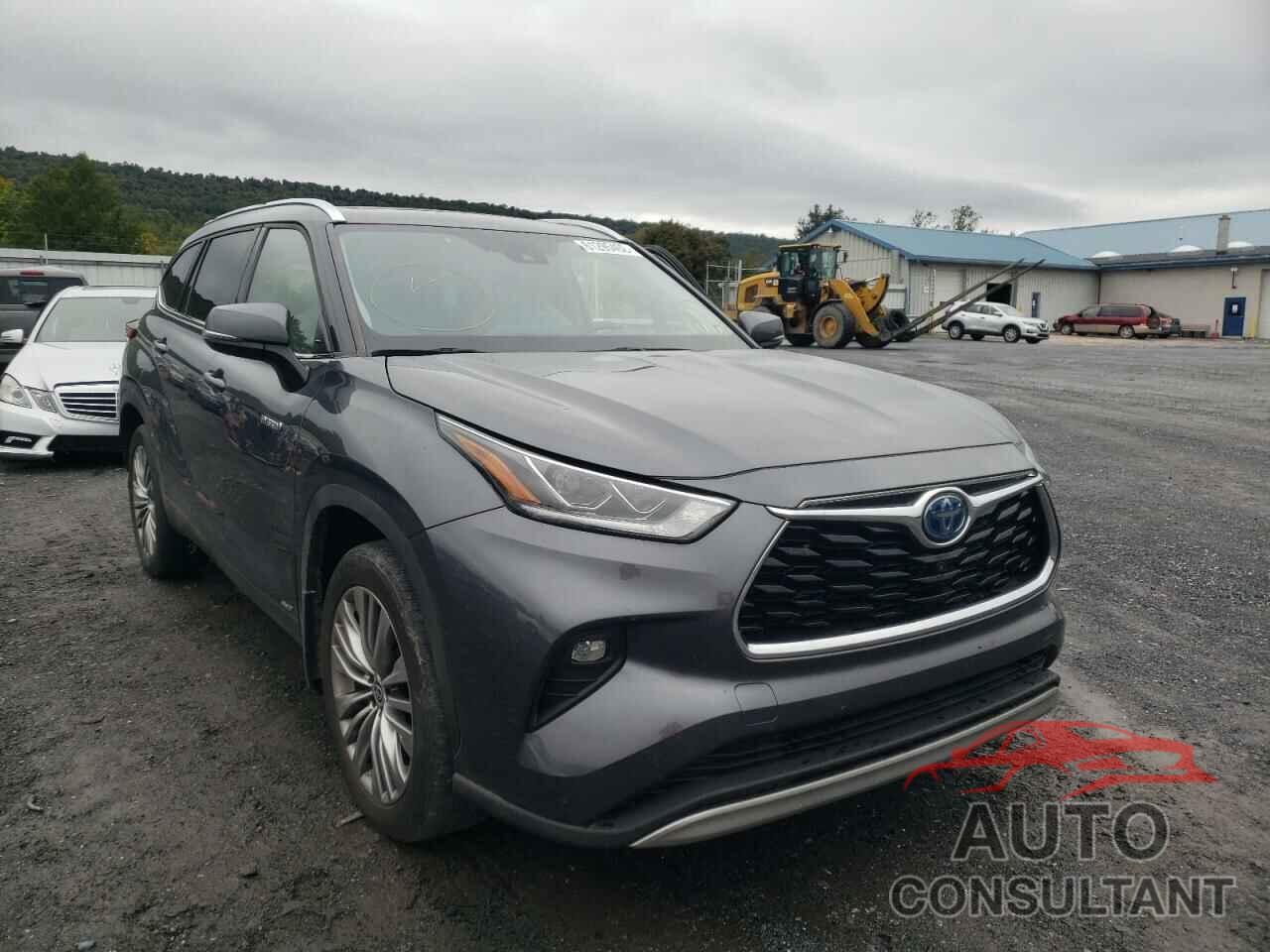 TOYOTA HIGHLANDER 2020 - 5TDEBRCH3LS004177