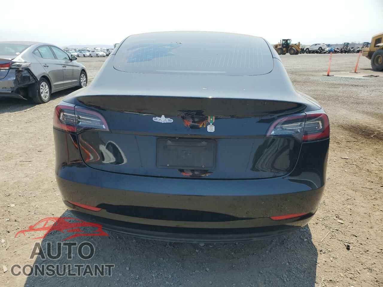 TESLA MODEL 3 2019 - 5YJ3E1EA7KF434460