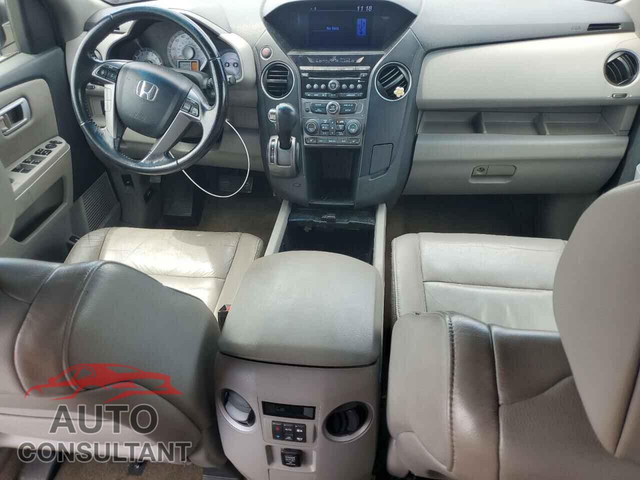 HONDA PILOT 2013 - 5FNYF4H52DB039561
