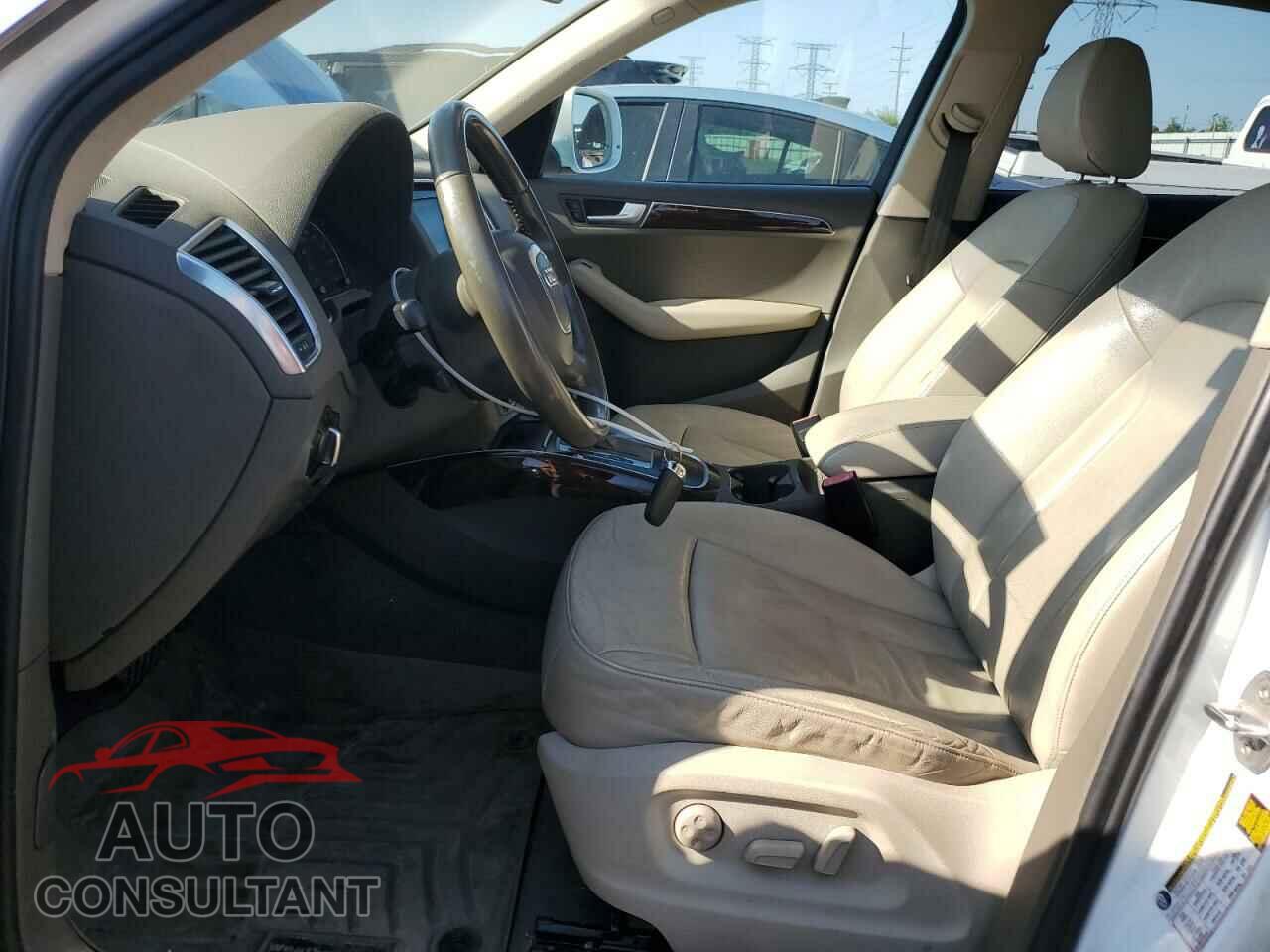 AUDI Q5 2011 - WA1CFAFP8BA010434