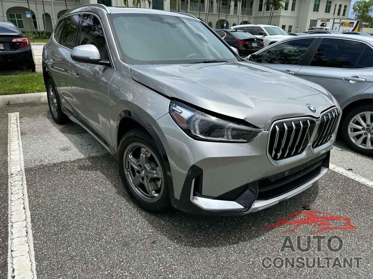 BMW X1 2024 - WBX73EF00R5Y86527