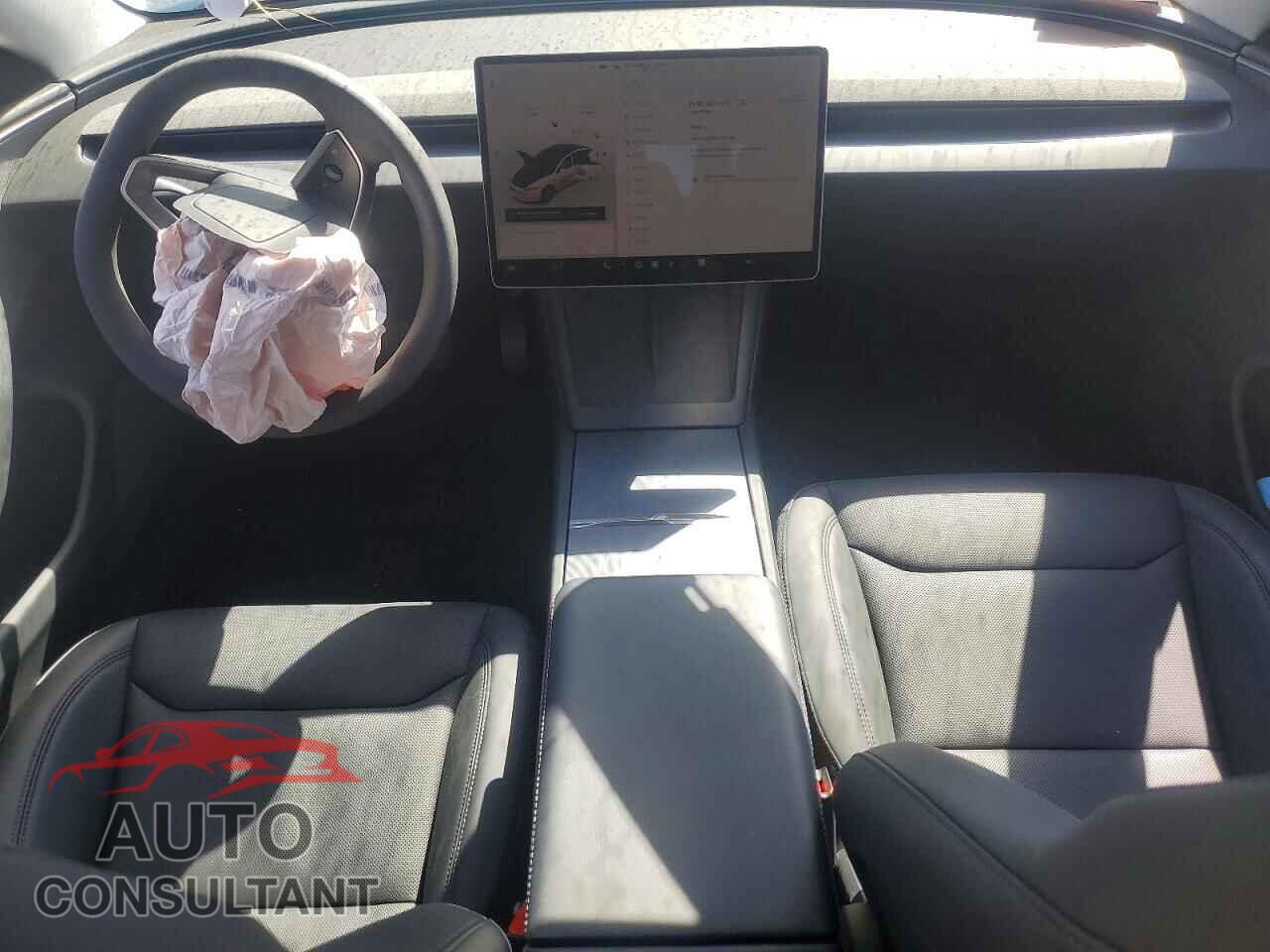 TESLA MODEL 3 2026 - 5YJ3E1EA2TF131216