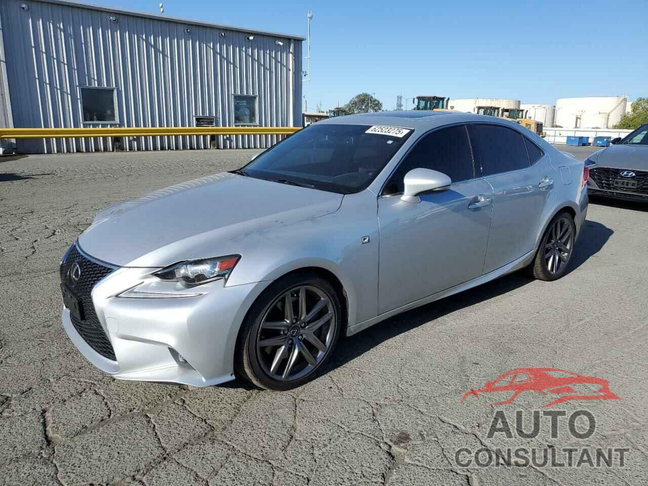 LEXUS IS 2015 - JTHBE1D28F5021670
