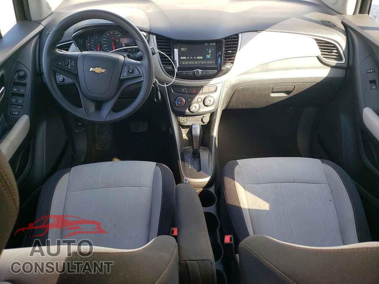 CHEVROLET TRAX 2017 - 3GNCJPSB3HL145296
