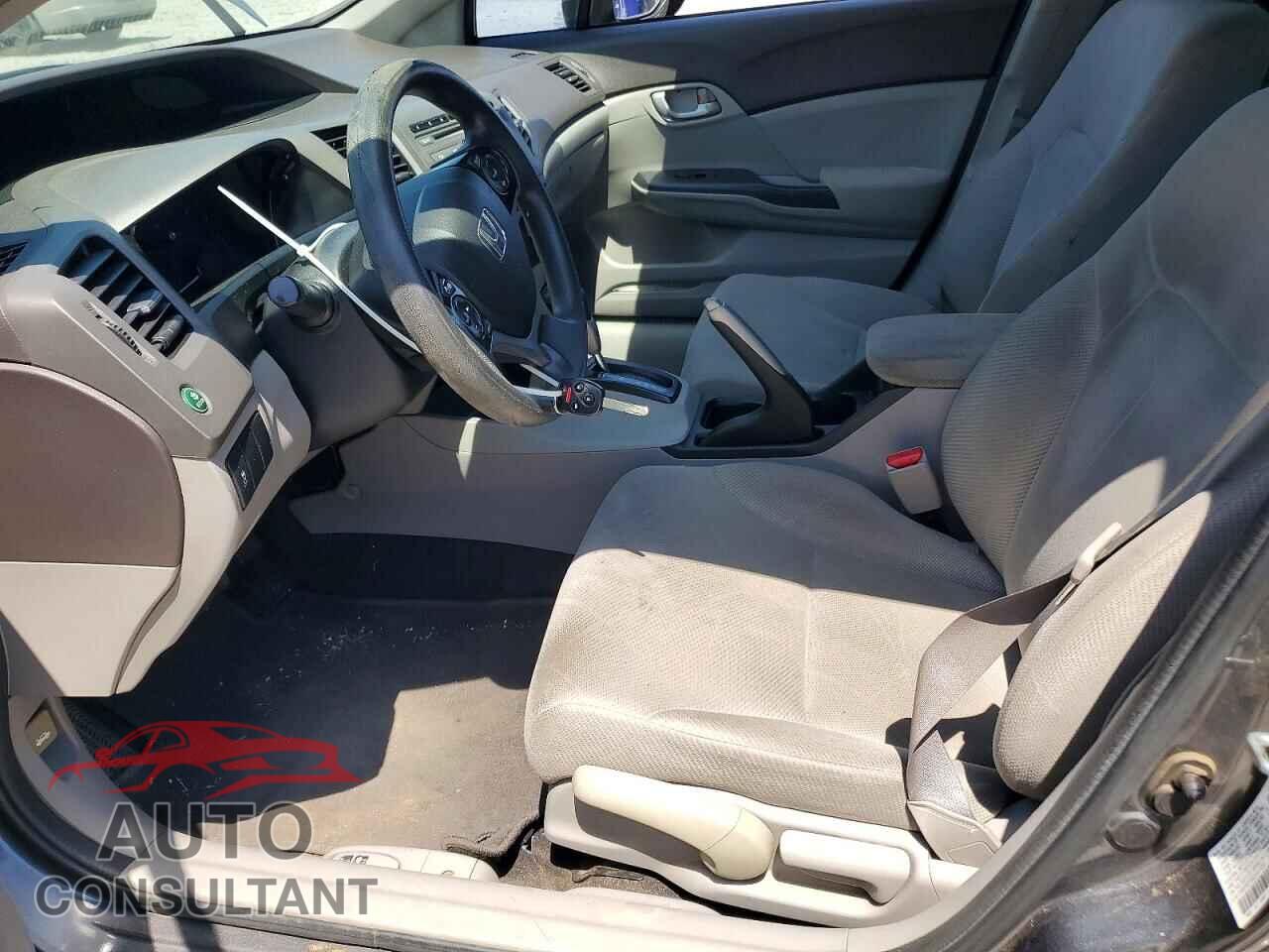HONDA CIVIC 2012 - 2HGFB2F50CH611635