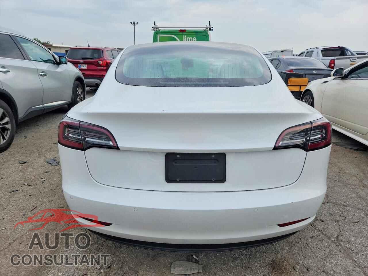 TESLA MODEL 3 2020 - 5YJ3E1EC9LF624733