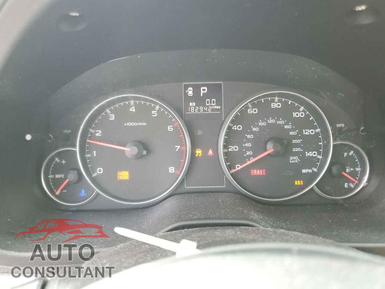 SUBARU LEGACY 2014 - 4S3BMBA64E3015926