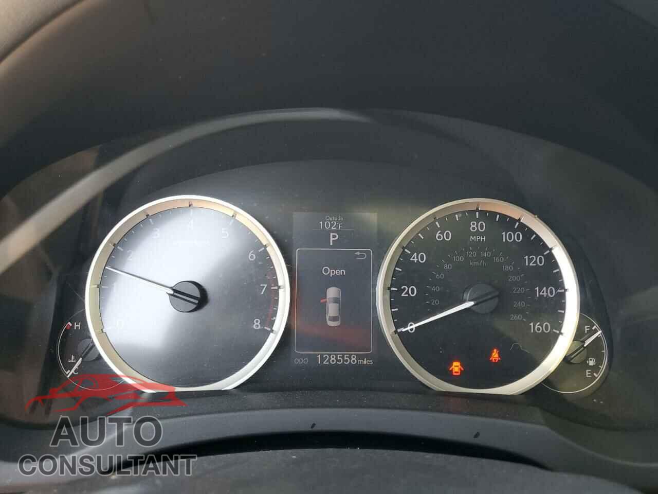 LEXUS IS 2014 - JTHCF1D24E5003649