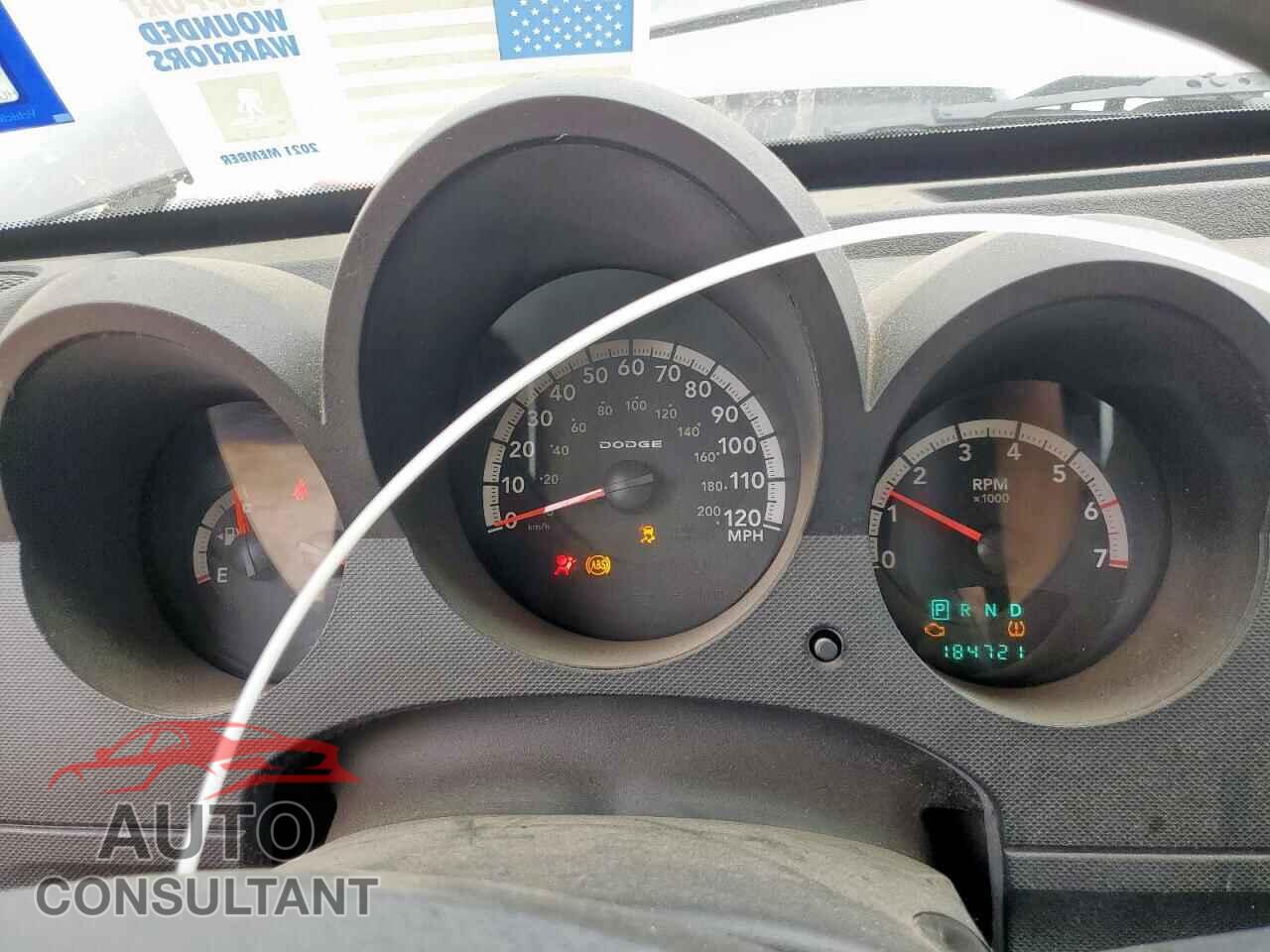 DODGE NITRO 2011 - 1D4PT4GX2BW504875