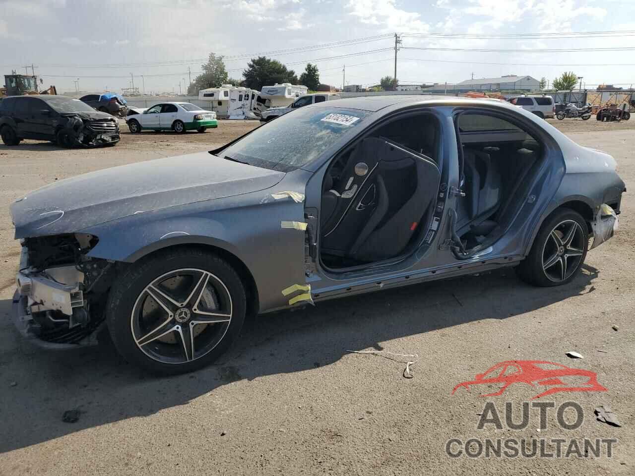 MERCEDES-BENZ E-CLASS 2018 - WDDZF4JB1JA327019