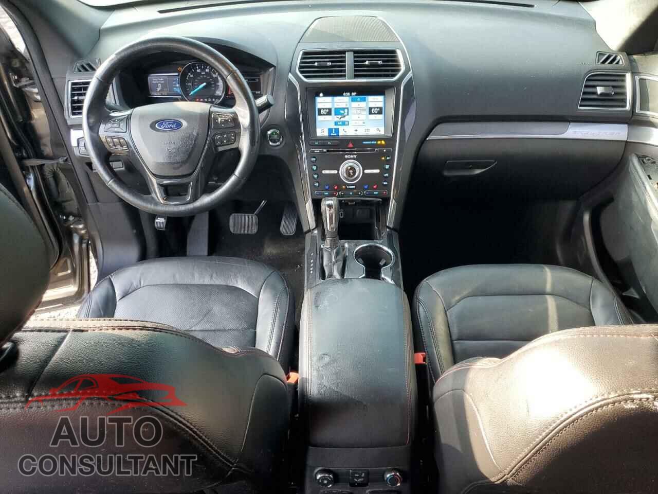 FORD EXPLORER 2017 - 1FM5K8GT4HGE21555