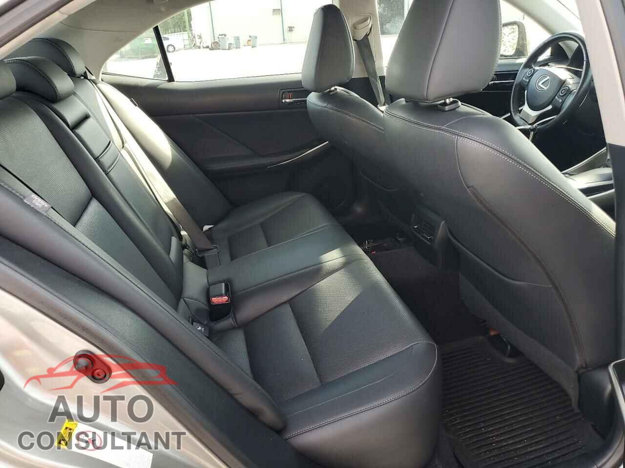 LEXUS IS 2014 - JTHBE1D29E5001510
