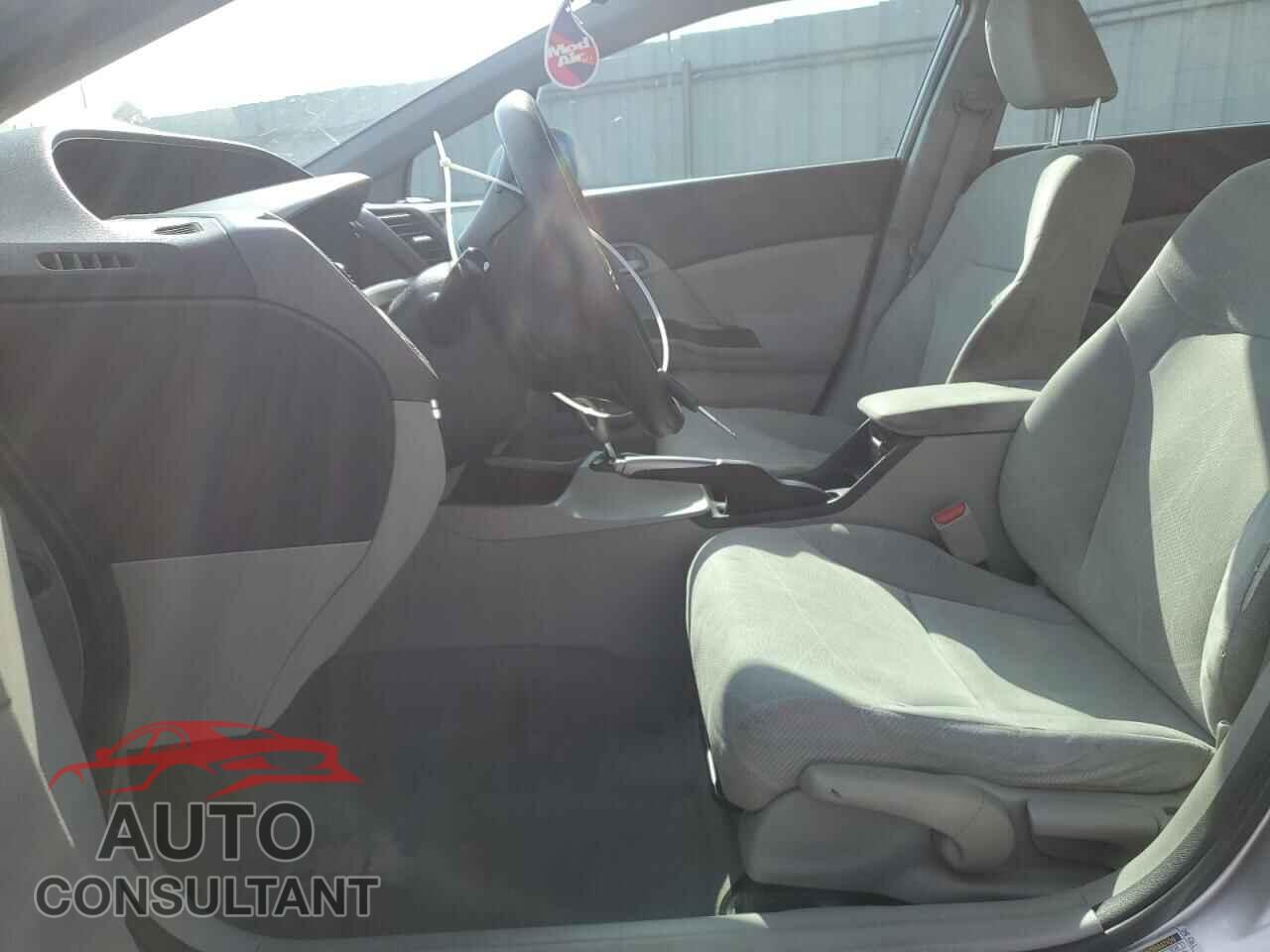 HONDA CIVIC 2012 - 2HGFB2F53CH303746