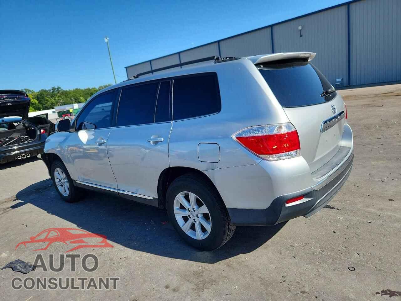 TOYOTA HIGHLANDER 2012 - 5TDBK3EH3CS128656