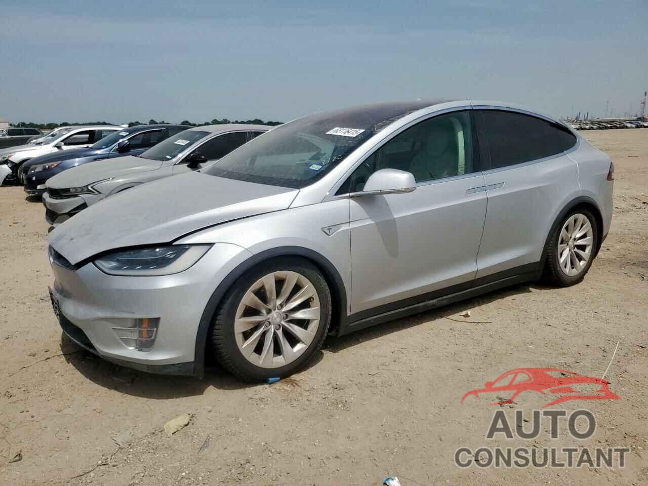 TESLA MODEL X 2016 - 5YJXCAE24GF016154