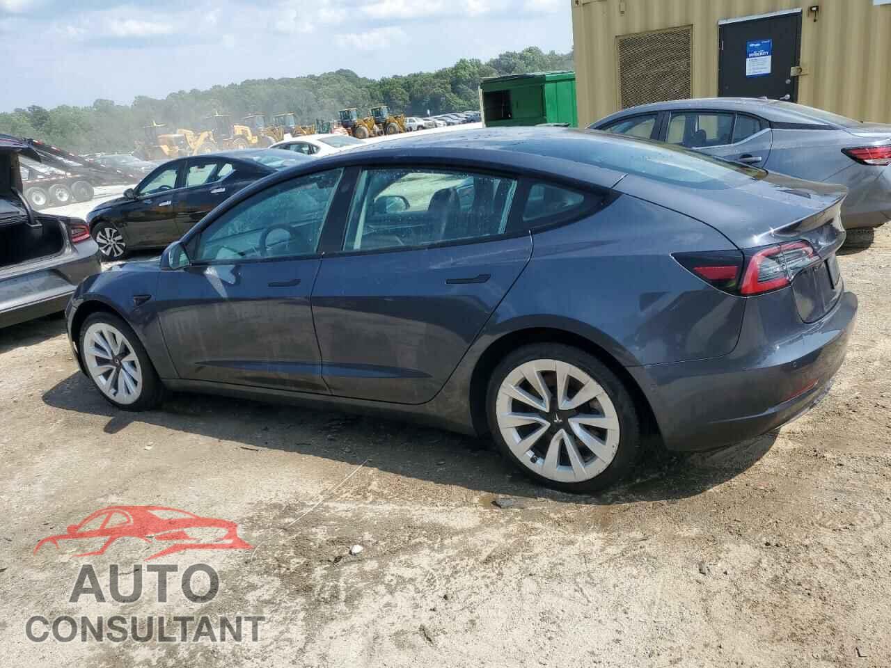 TESLA MODEL 3 2022 - 5YJ3E1EA6NF368570