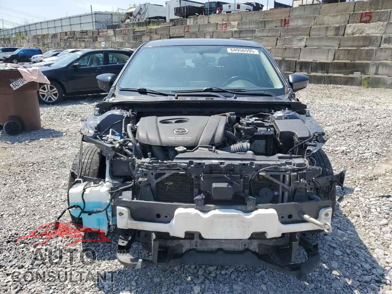 MAZDA 3 2014 - JM1BM1M75E1156403