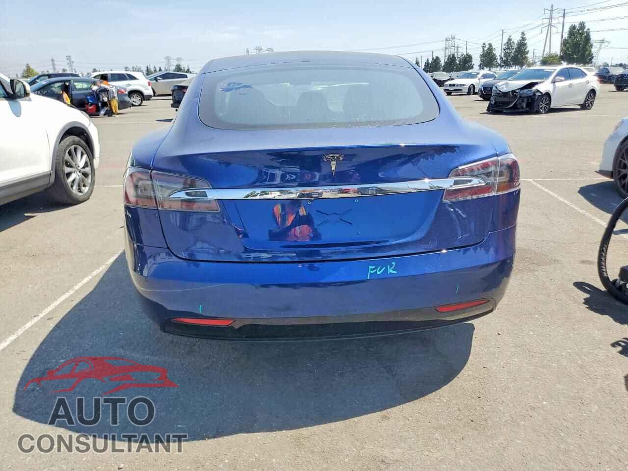 TESLA MODEL S 2017 - 5YJSA1E16HF205333