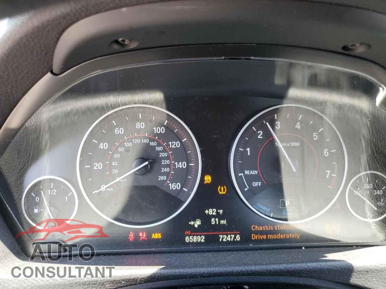 BMW 3 SERIES 2017 - WBA8E1C33HA158898