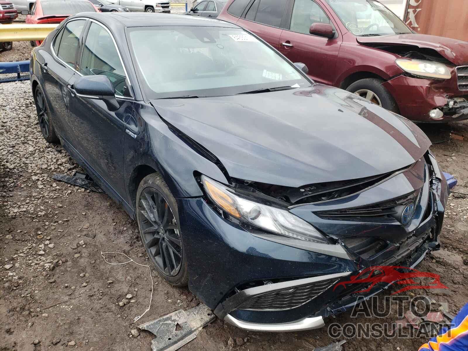 TOYOTA CAMRY 2021 - 4T1K31AK3MU026334