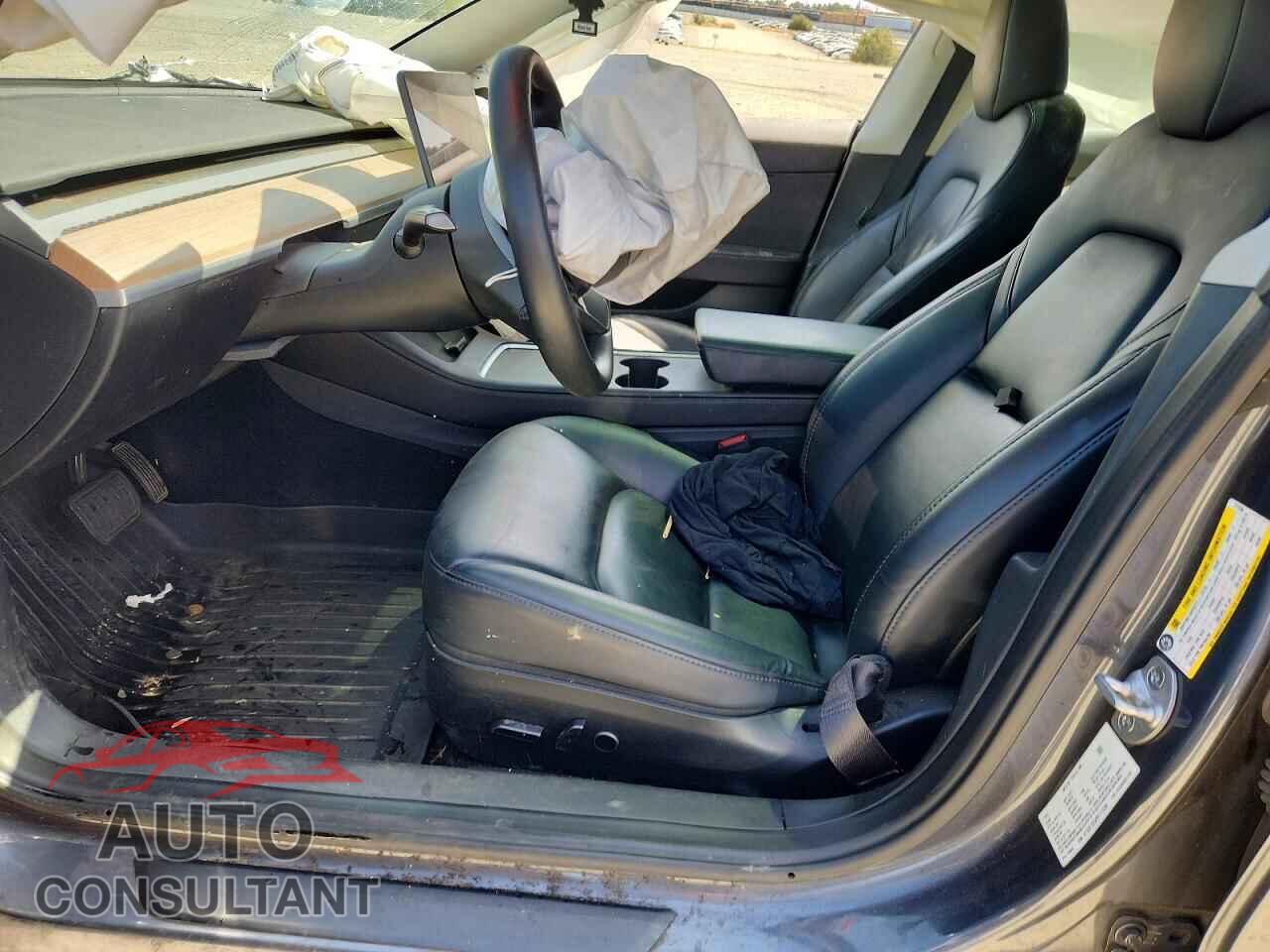 TESLA MODEL 3 2023 - 5YJ3E1EA2PF711538