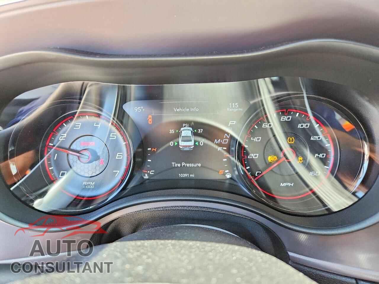 DODGE CHARGER 2023 - 2C3CDXCT6PH703385