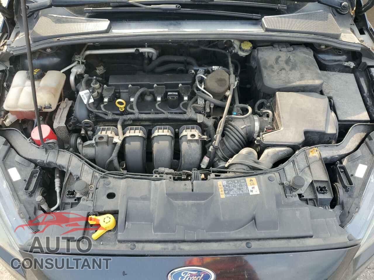 FORD FOCUS 2015 - 1FADP3F20FL373866