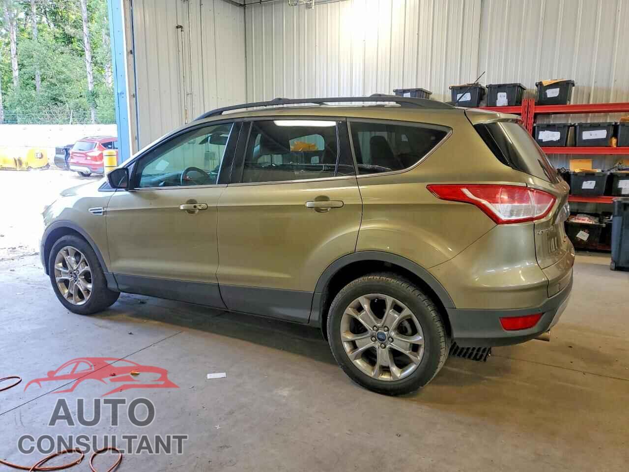 FORD ESCAPE 2013 - 1FMCU9H96DUA05108