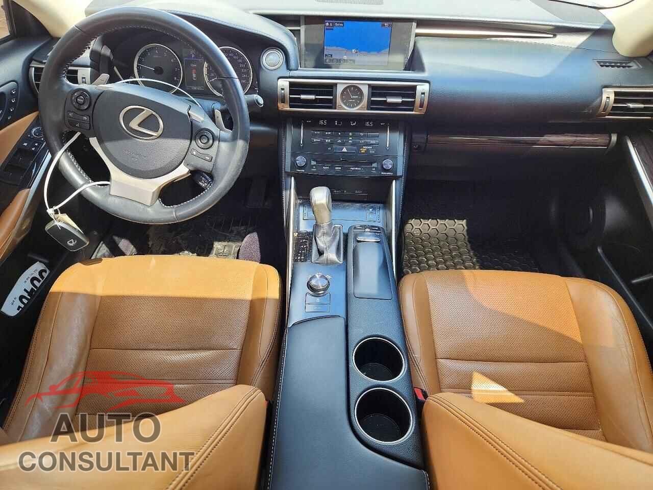 LEXUS IS 2014 - JTHCE1D29E5001589