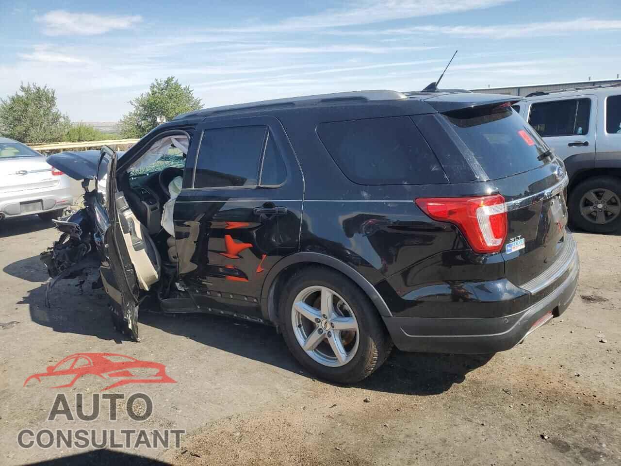 FORD EXPLORER 2018 - 1FM5K7D81JGB17857