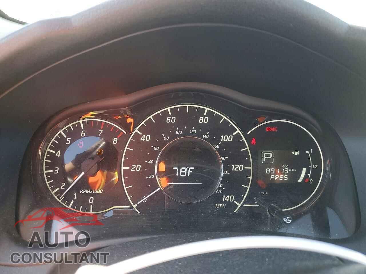 NISSAN VERSA 2017 - 3N1CE2CP3HL361517