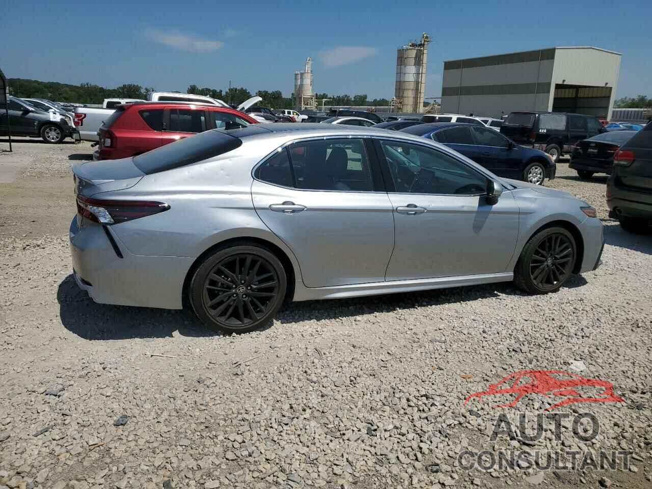 TOYOTA CAMRY 2022 - 4T1K61AK1NU066534