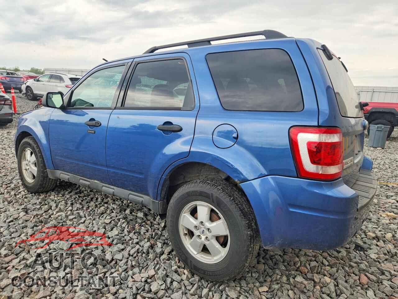 FORD ESCAPE 2010 - 1FMCU9DG8AKB60593