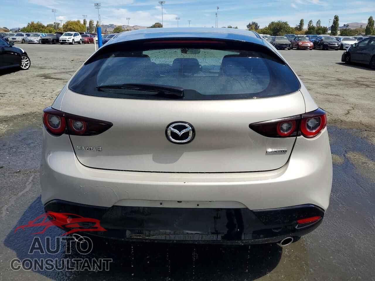 MAZDA MAZDA3 2025 - JM1BPAKM3S1754095