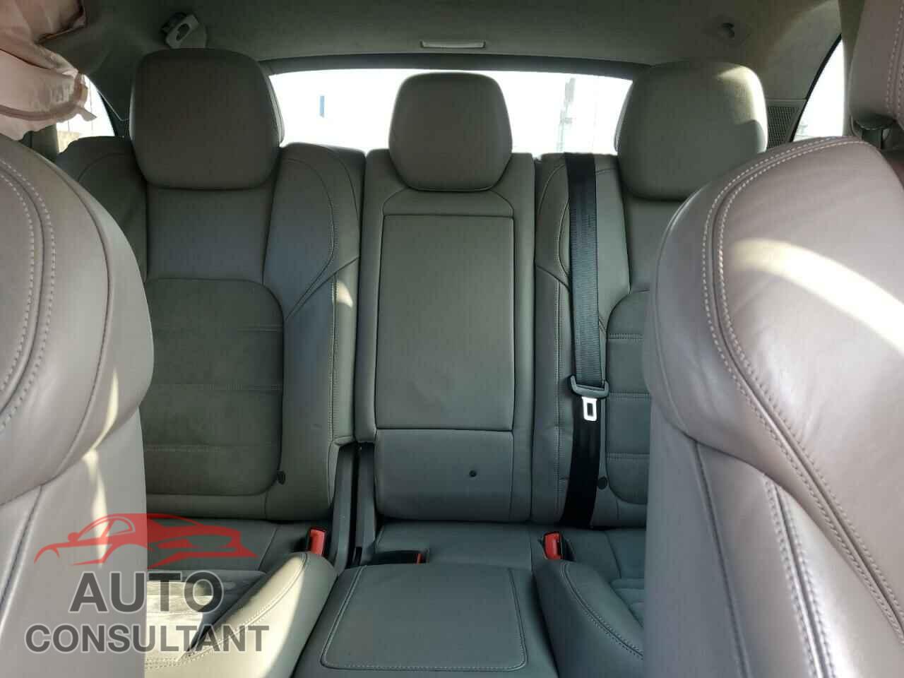 PORSCHE CAYENNE 2013 - WP1AD2A2XDLA79684