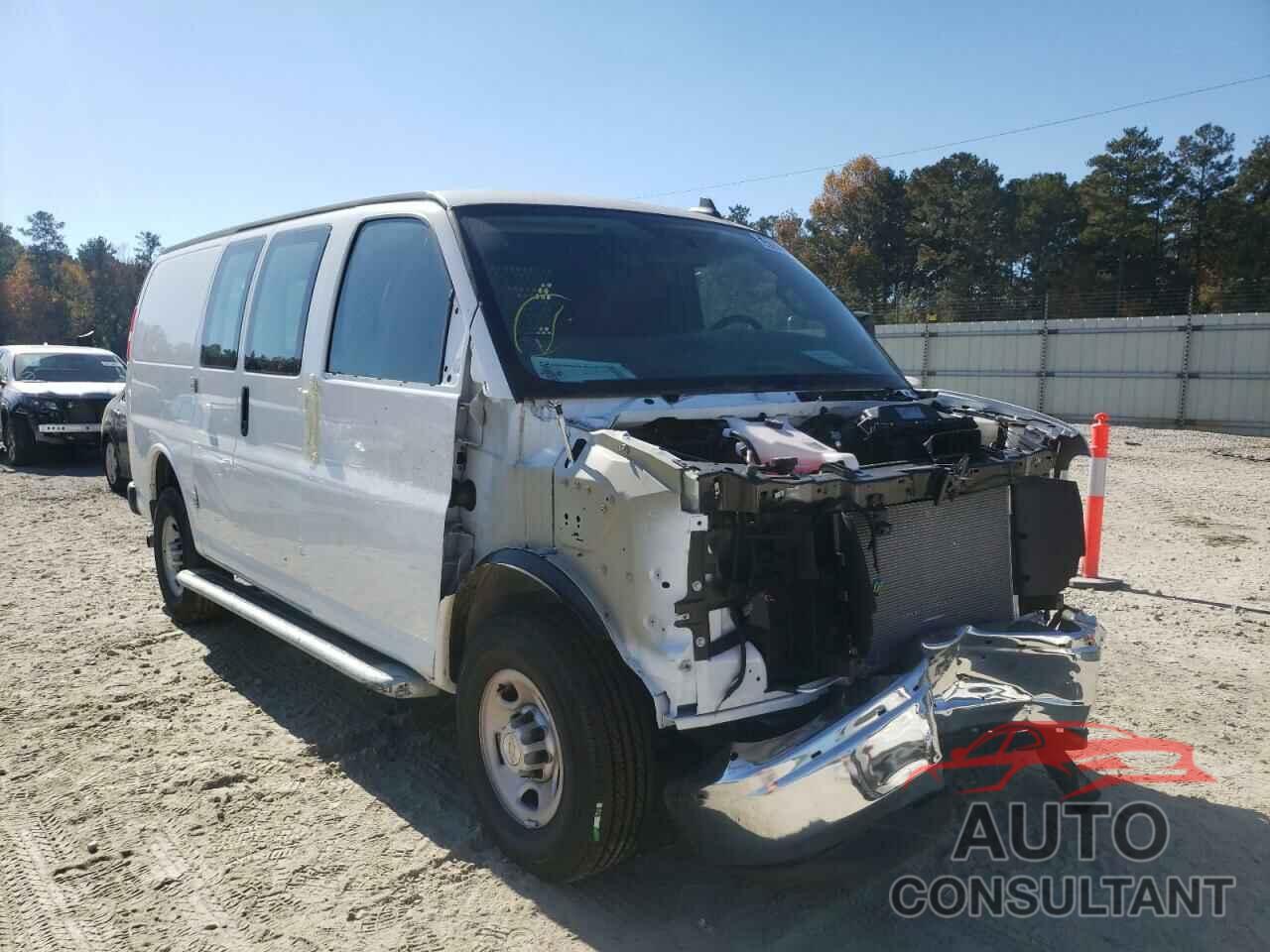 CHEVROLET EXPRESS 2021 - 1GCWGAFP2M1229375