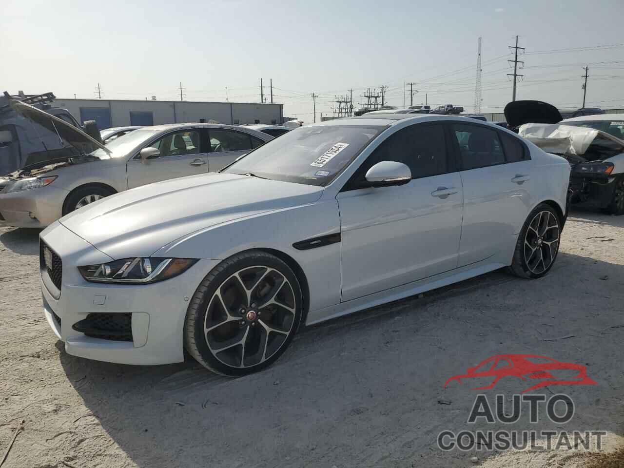 JAGUAR XE 2017 - SAJAF4BV4HA960724