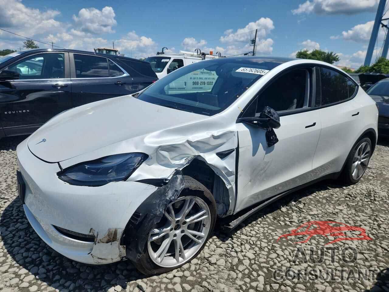 TESLA MODEL Y 2023 - 7SAYGAEE6PF803385