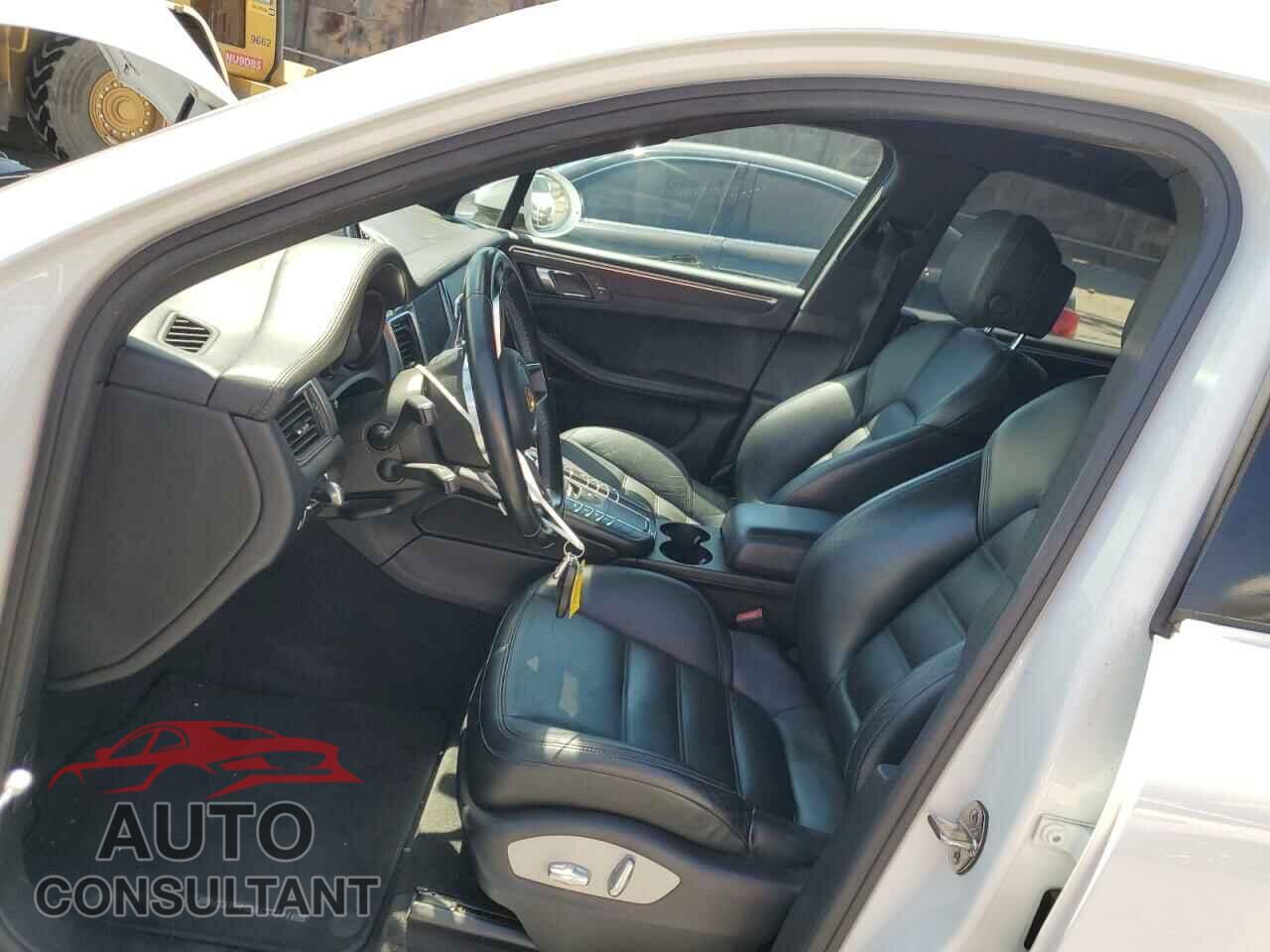 PORSCHE MACAN 2017 - WP1AG2A53HLB56743