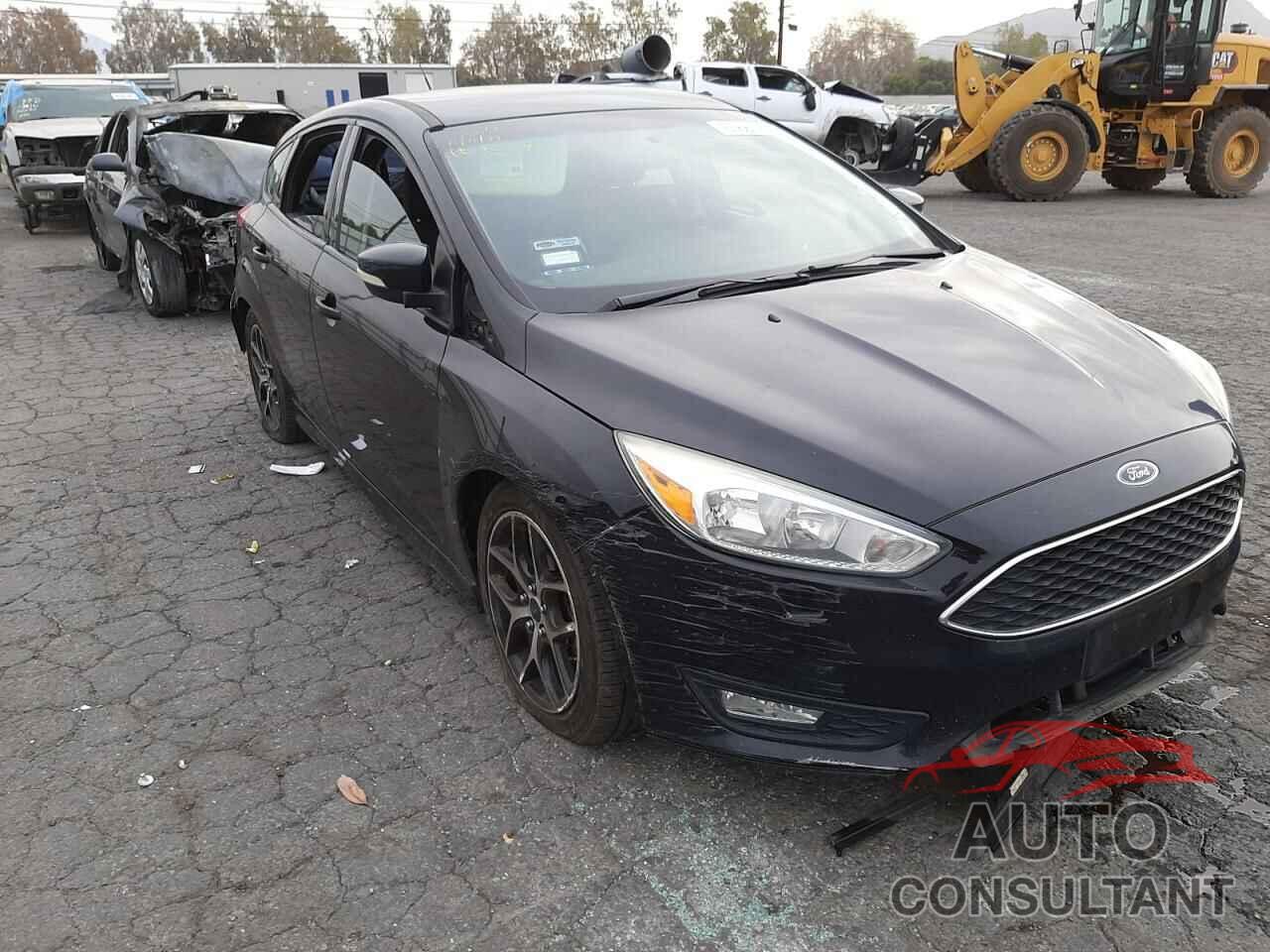 FORD FOCUS 2016 - 1FADP3K22GL362410
