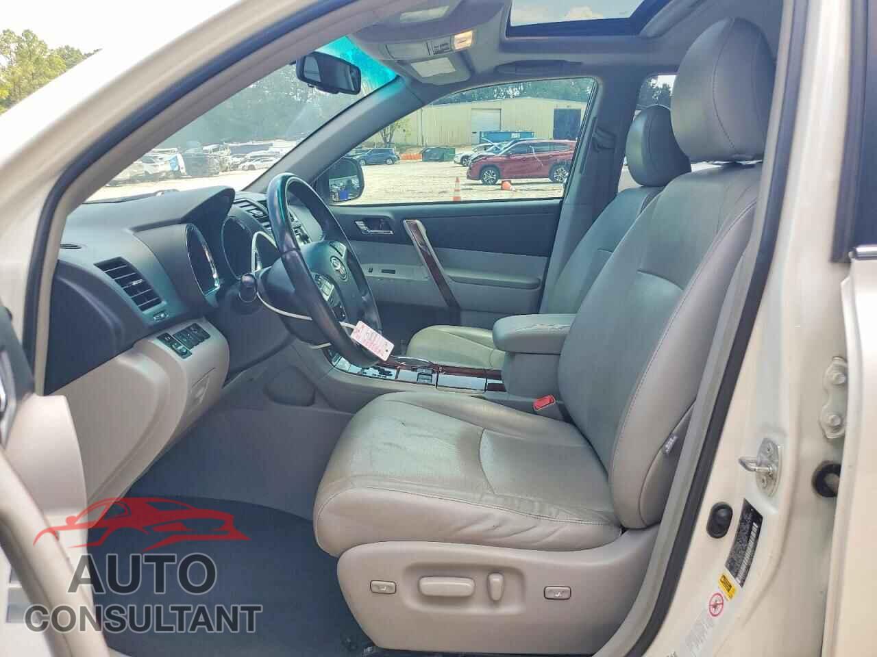 TOYOTA HIGHLANDER 2013 - 5TDDK3EH8DS276375