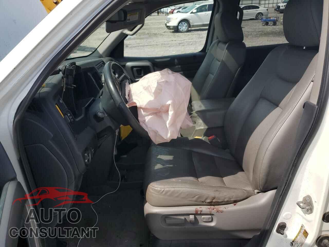 HONDA RIDGELINE 2014 - 5FPYK1F54EB012075