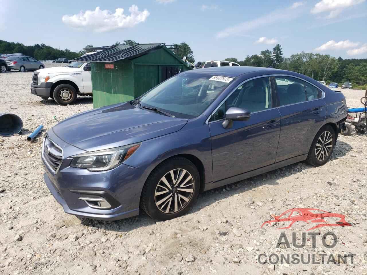 SUBARU LEGACY 2018 - 4S3BNAF6XJ3019408