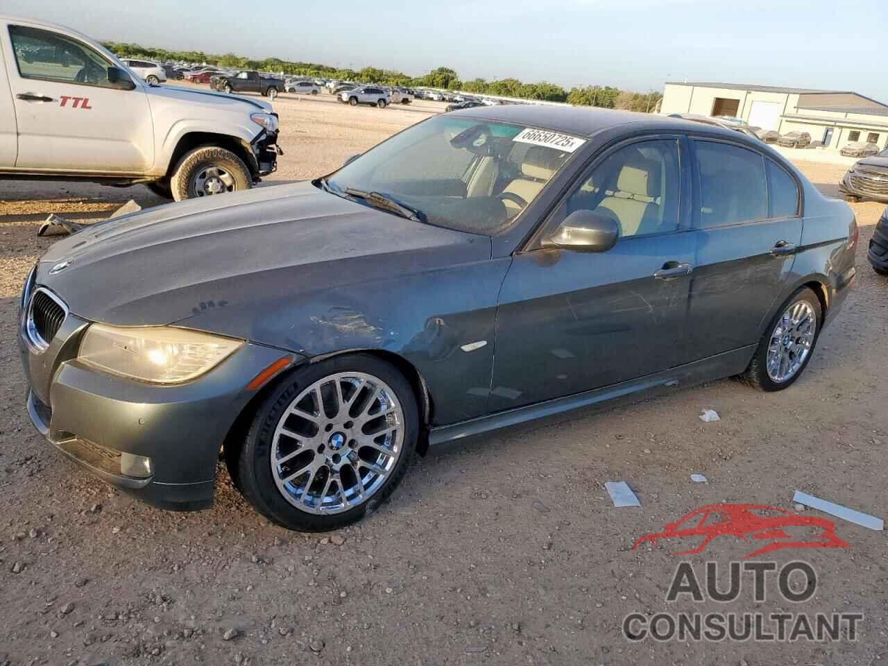 BMW 3 SERIES 2011 - WBAPH7C50BE675681