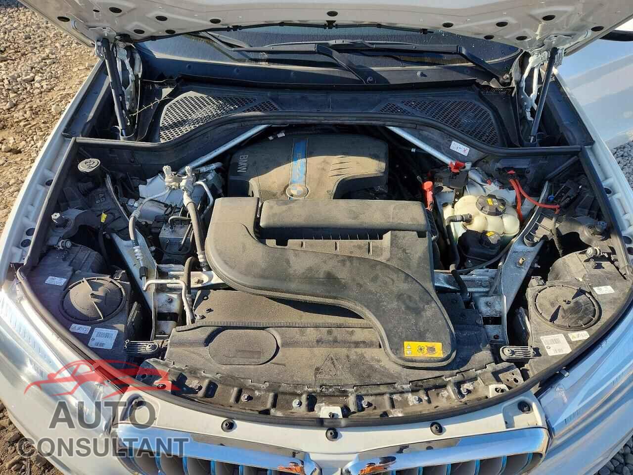BMW X5 2018 - 5UXKT0C57J0W02451