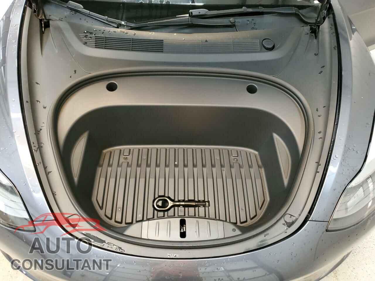 TESLA MODEL 3 2022 - 5YJ3E1EA2NF287792