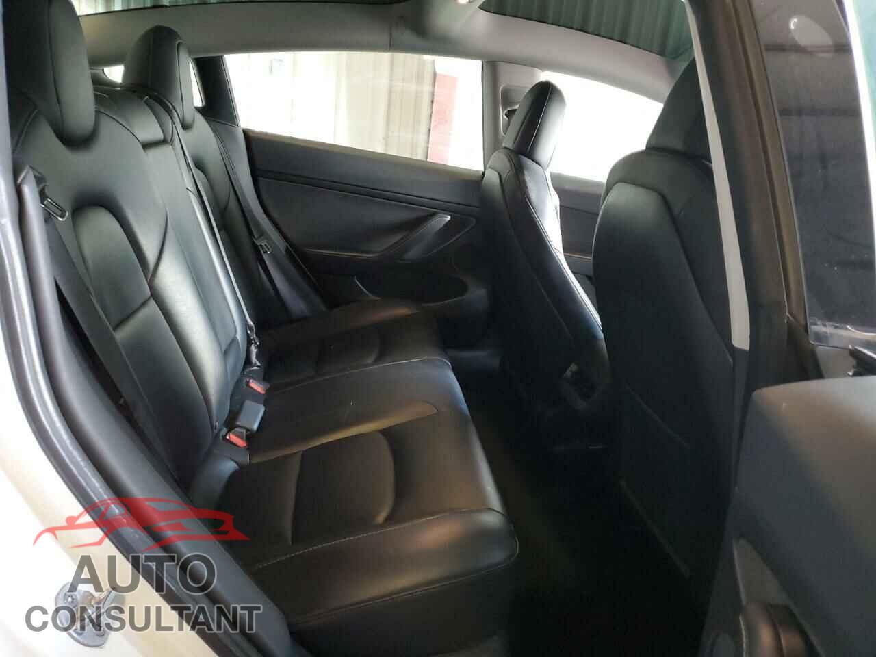 TESLA MODEL 3 2023 - 5YJ3E1EA4PF447917